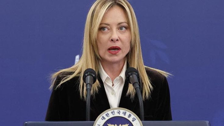 Meloni sente i leader Ue e pensa di sfilarsi su Gaza. Dubbi di costituzionalità