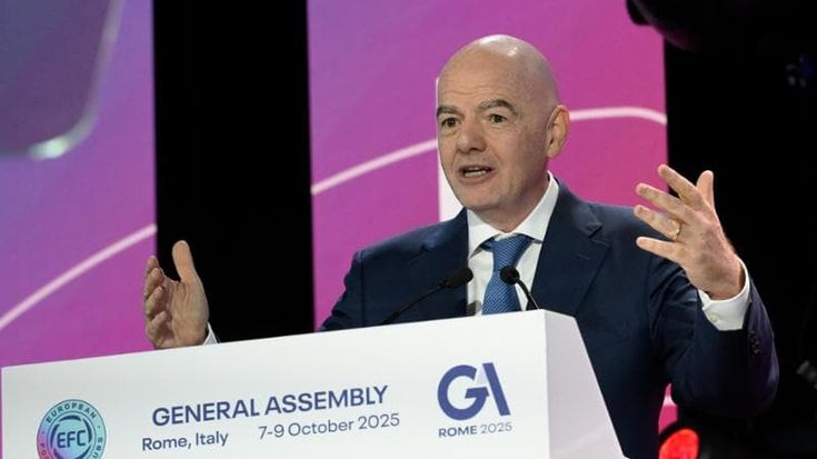 Tre continenti contro Infantino: la minaccia di scissione agita la Fifa