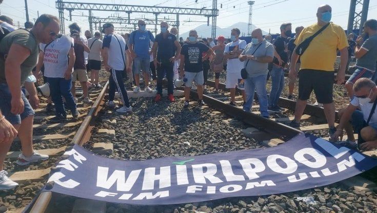 Governo, armi spuntate contro le multinazionali che delocalizzano
