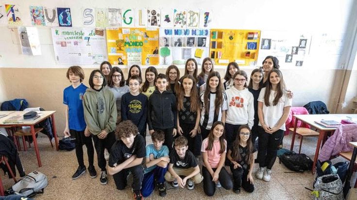 Repubblica Milano va in classe per fare il giornale con i ragazzi della II F
