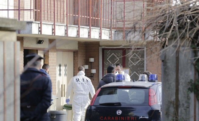 Caselle, strage per cento euro "Li ho usati per fare la spesa"