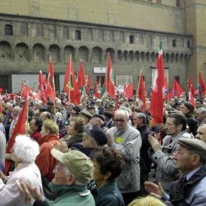 Due giugno, l’Anpi si prende la piazza a Bologna
