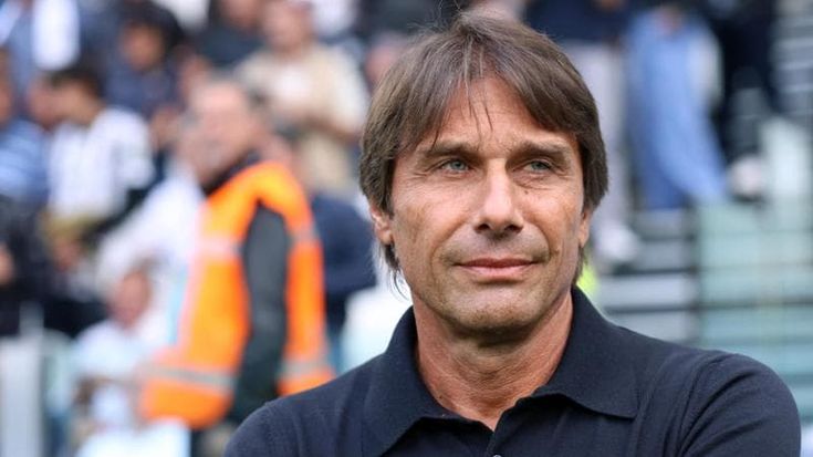 Napoli, Conte: “Vogliamo regalare qualcosa di unico alla città, avrò il cuore in panchina”