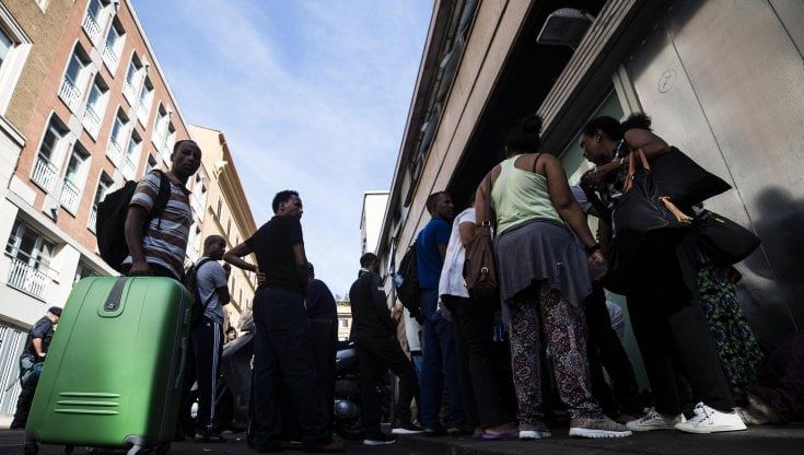 Immigrazione, numeri in crescita a Parma. De Vanna: "Cittadinanza onoraria agli stranieri nati qui"