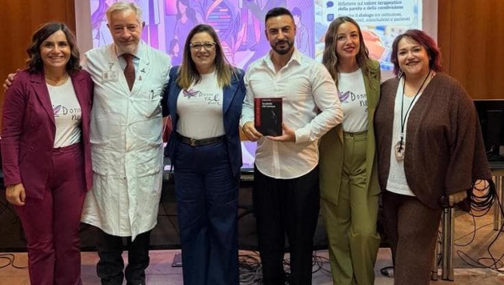 Anthony Peth incontra i pazienti del Cardarelli: "Ho sconfitto il cancro, vi racconto la mia storia”