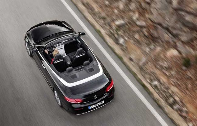 Classe C Cabrio, la piccola sposa il lusso
