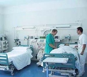 Madre di quattro gemelli morta di tumore<br />non fu diagnosticato prima della fecondazione