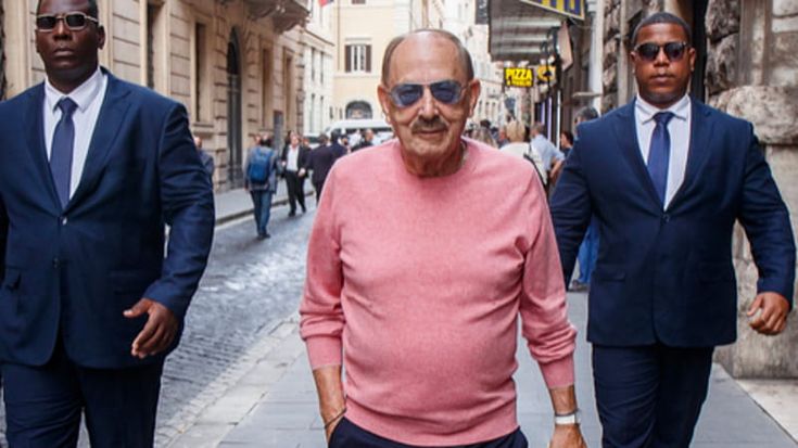 Dalle cliniche ai media, Angelucci punta l’Agi con la sponda del Mef. Insorgono i giornalisti