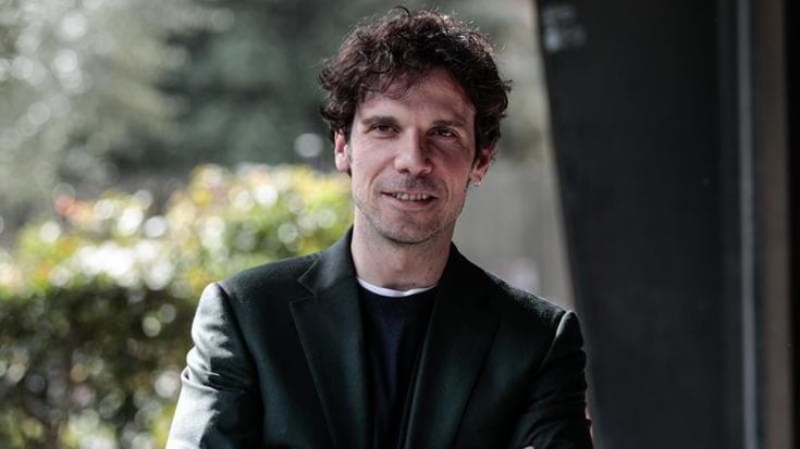 Francesco Montanari si è risposato. Le nozze in una masseria in Puglia