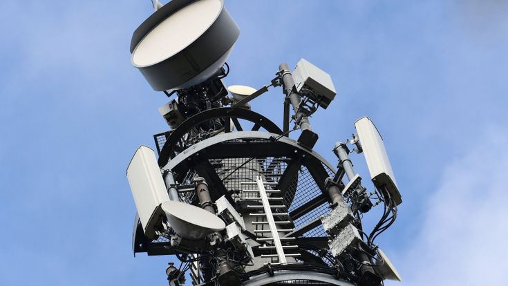 5G, su Huawei l'Italia sceglie la moral suasion sugli operatori