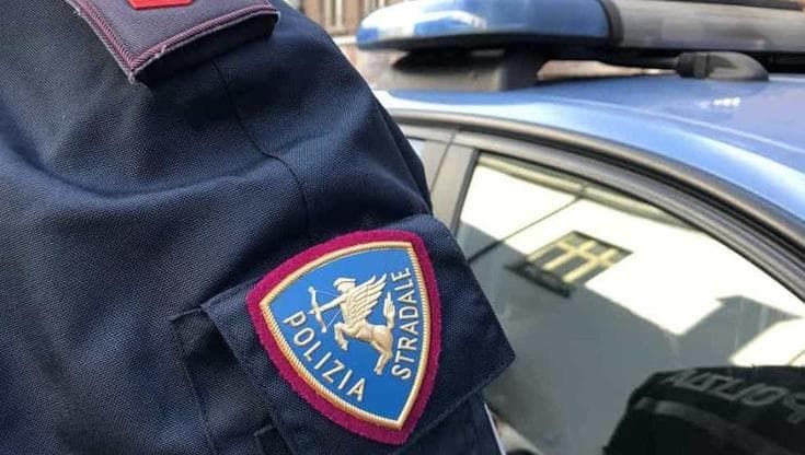 Esce dall’auto dopo l’incidente, travolto e ucciso sulla Palermo - Mazara