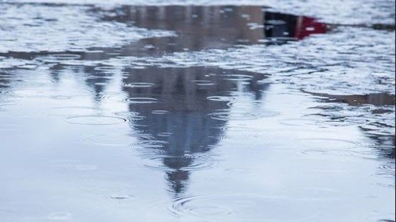 Pioggia e vento, allerta gialla dalle prime ore di giovedì e per 24 ore