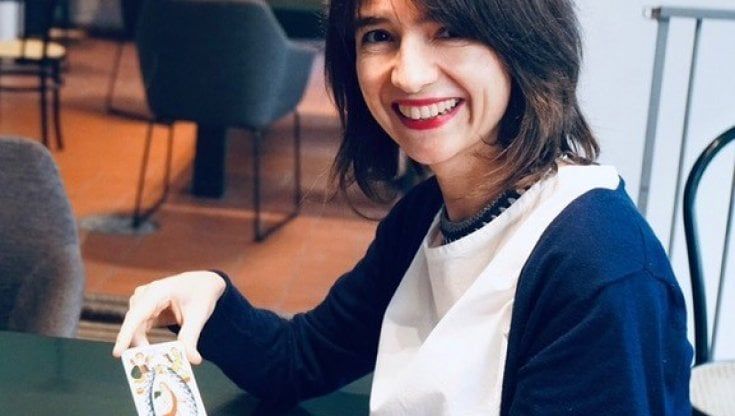 Claromante ha letto  i tarocchi al MoMA: "Tutti vogliono sapere dell'amore, a New York invece della carriera" 