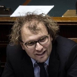 Corruzione, il Pd fa pulizia: cambia il codice etico