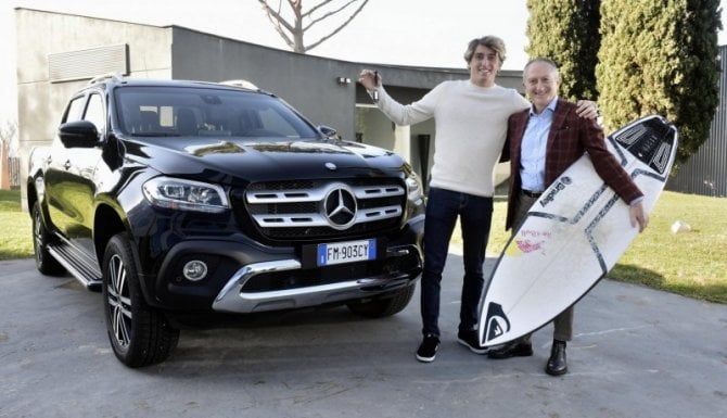 Mercedes Classe X, il super pick-up con la leggenda italiana del surf