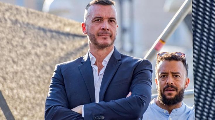 Casalino fa il casting per il suo giornale: “Mandatemi un video, fondamentale nella selezione”