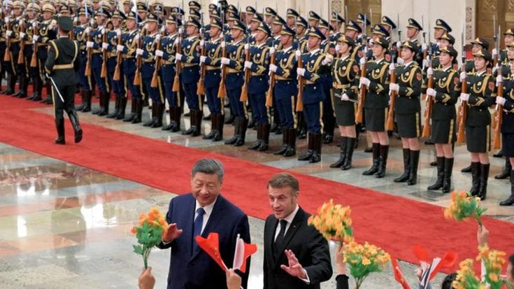 Macron in Cina chiede aiuto per l’Ucraina: ma più della geopolitica contano gli affari