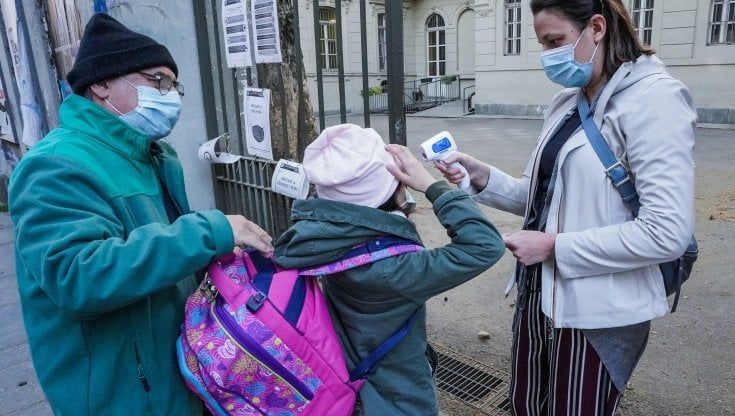 Piemonte in zona arancione: l'ordinanza di Speranza anticipa il via, si parte lunedì