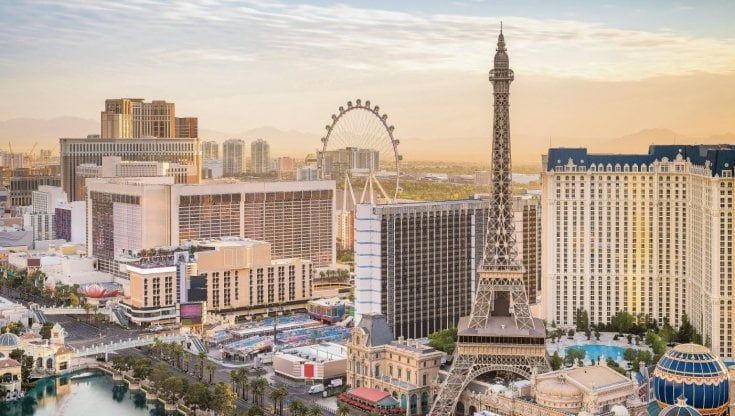 Non solo casinò, Las Vegas si scopre anche a tavola: gli indirizzi per chi cerca grandi chef o food truck