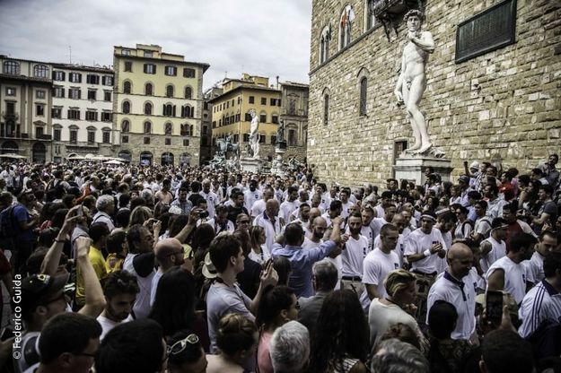 Firenze, gli scatti del calcio storico fiorentino