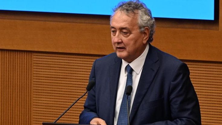 Barelli, al governo un posto senza portafoglio per salvare la guida della Federnuoto