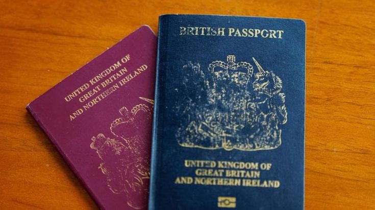 Le nuove regole inglesi sui passaporti bloccano a Roma una 15enne italo-britannica per sei settimane