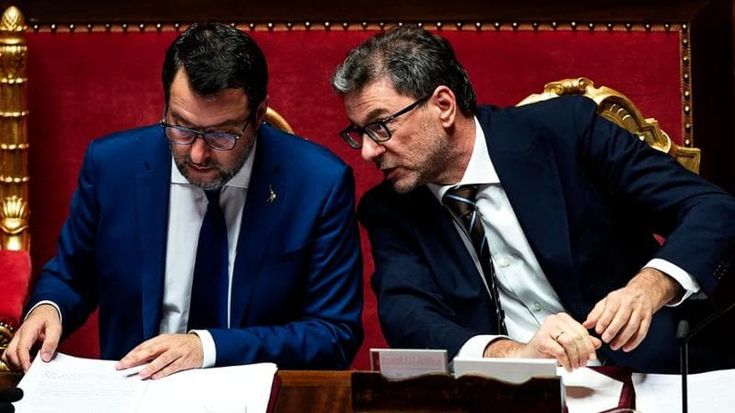 Pensioni, taglio per 700 mila statali: così il governo ha trovato 8 miliardi
