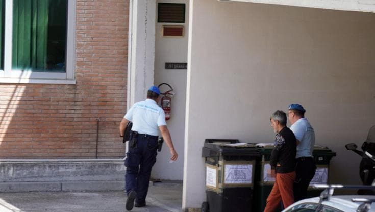 Bimba morta a Bordighera, Iannuzzi trasferito a Ivrea. A Genova insultato dagli altri detenuti