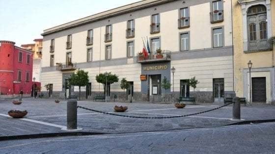 Elezioni: Pomigliano d'Arco, rinunciano 15 presidenti seggio
