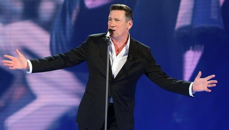 Tony Hadley a Milano, incontro con i fan e concerto dell'ex Spandau Ballet: "Dopo 40 anni voglio creare ancora cose nuove"