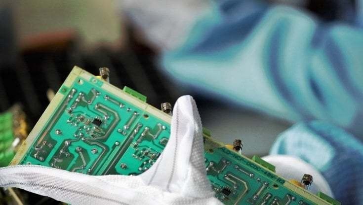 La domanda di microchip supera l’offerta del 15 per cento