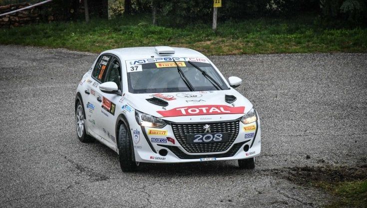 Paolo Andreucci domina il Rally Due Valli 