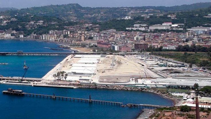 Coppa America, GB1 primo team a Bagnoli: oggi la consegna dell’area per l’hangar sulla colmata