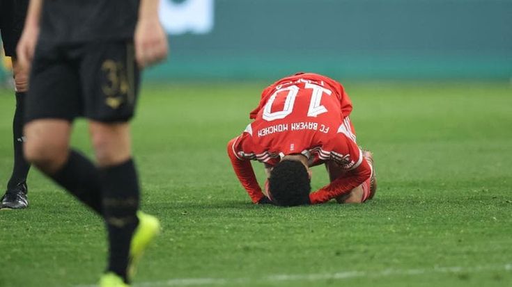 Clamoroso in Germania, Bayern ko dopo 10 mesi. Tonfo Arsenal, il City ringrazia lo United
