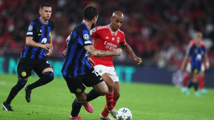 Le pagelle di Benfica-Inter: Joao Mario inesorabile, Sanchez scalpitante