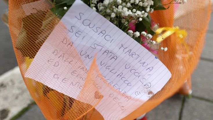 Femminicidi, l'analista Giorgio Beretta: "Armarsi è più facile, i fucili delle stragi si possono comprare"