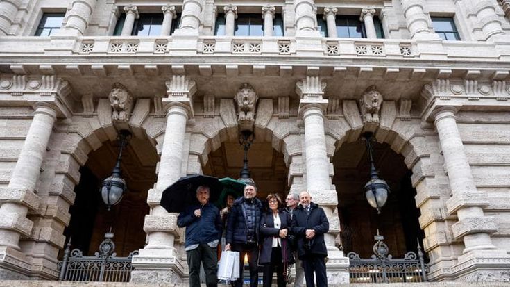 Referendum, schiaffo ai fuorisede e il Tar boccia il ricorso sulla data