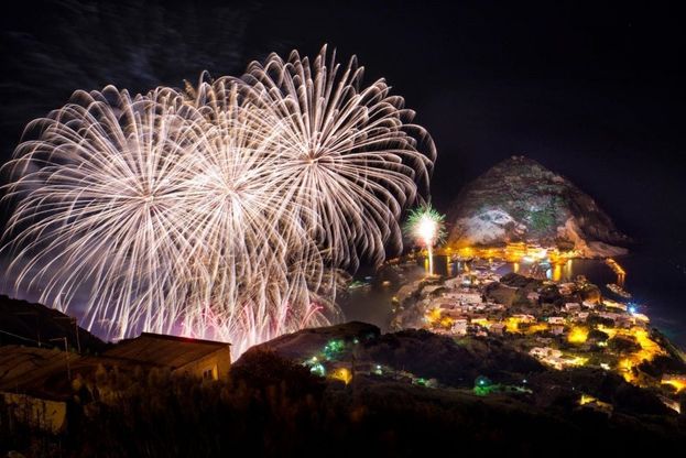  Sant'Angelo d'Ischia, suggestioni sul mare per la festa di San Michele
