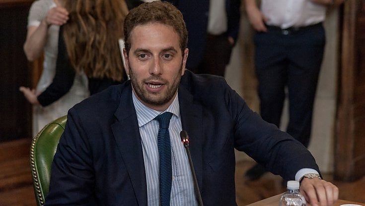 Zevi si scalda per le primarie: "Al ballottaggio voterò Raggi? No, mai"