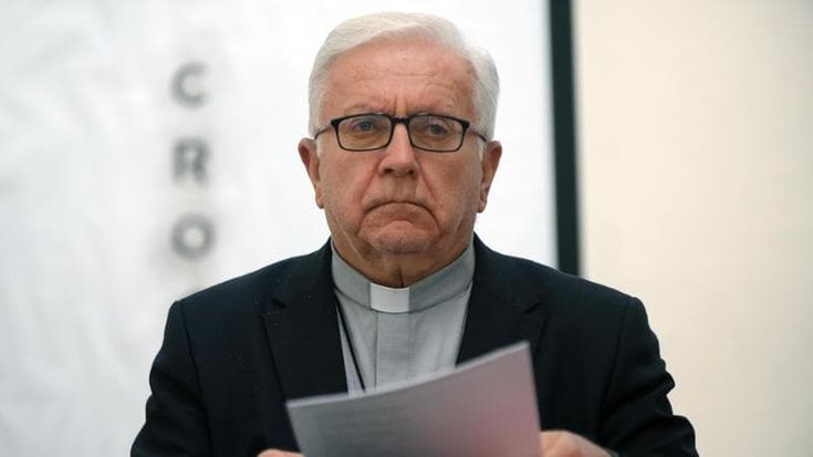 Il vescovo: “Non è Meloni il faro per la Chiesa, ma la sinistra ci ascolti di più”