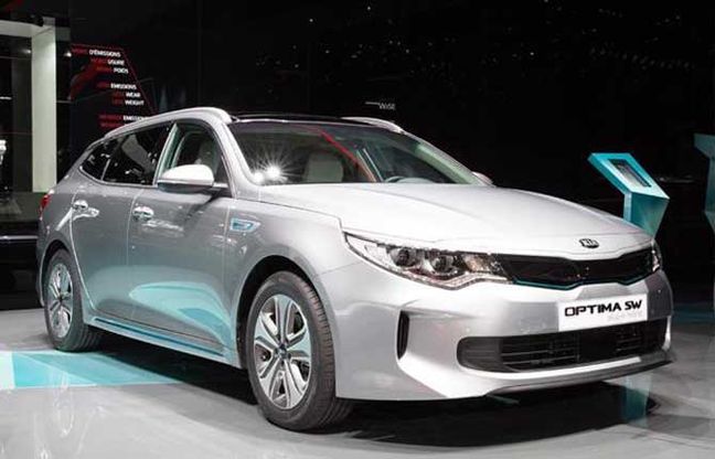 Kia, l'offensiva ibrida continua