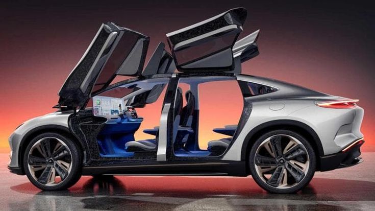 I costruttori più pazzi del mondo. Non solo cinesi, dagli Usa al Vietnam, ecco i nuovi protagonisti delle auto elettriche
