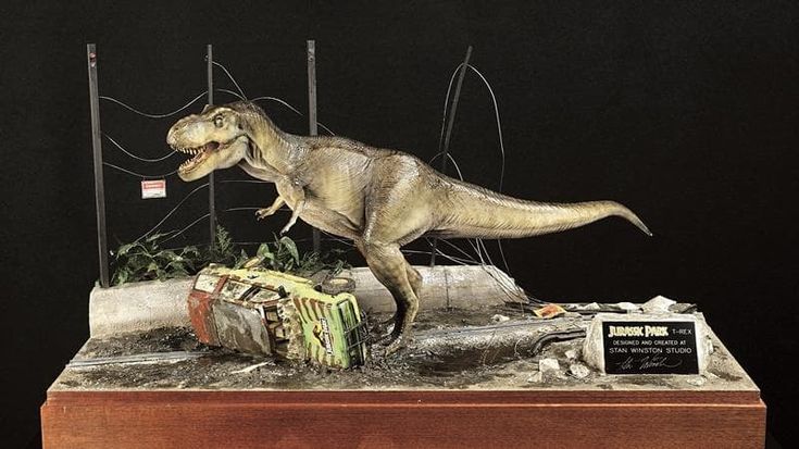 Dai fossili di T. rex ai film, il Museo del cinema incorona il più celebre dei dinosauri