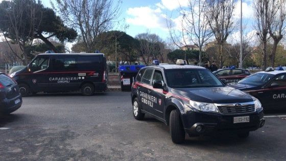 Ostia, terzo blitz nel feudo dei clan