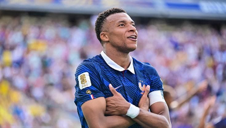 Mbappé mette alla prova la resistenza del Paraguay