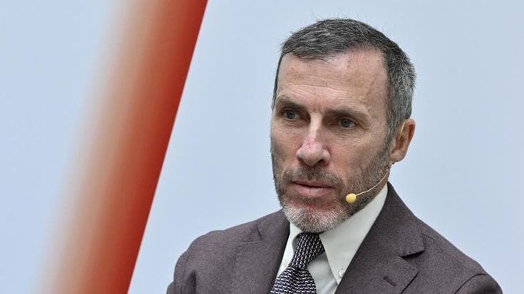 Nuove torri per i cellulari 5G: c’è l’intesa tra Fastweb e Tim