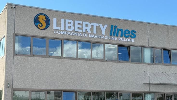Trapani, indagine sulla Liberty Lines: perquisizioni e sequestri della guardia di finanza