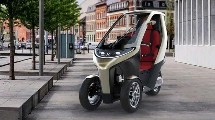 Rivoluzione Xyte One, lo scooter elettrico tedesco a tre ruote che si guida senza casco. Il segreto