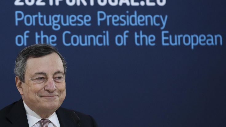 Draghi spinge per il green pass