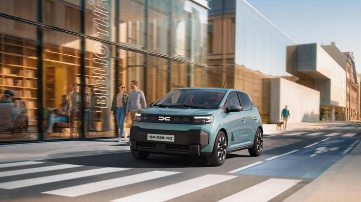 Nuova Spring, la Dacia rilancia la piccola elettrica con prezzi da 17.900 euro